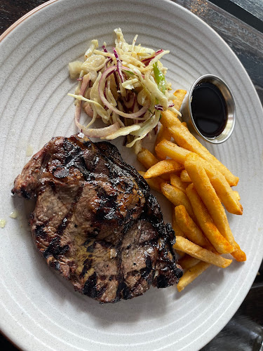 Comentarii opinii despre The Breslin Steakhouse