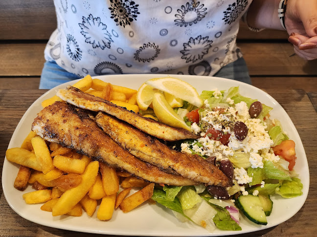 Opinii despre Hunky Dory Fish & Chips Watergardens în Taylors Lakes - Hospitality and gastronomy
