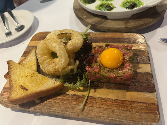 Comentarii opinii despre C'est Bon