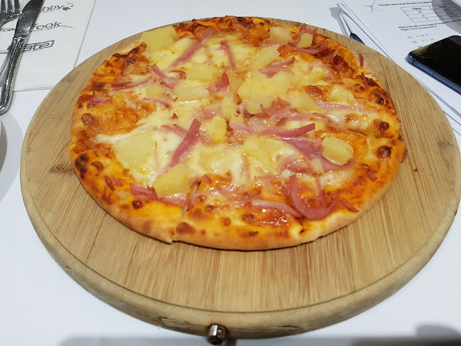 816 Beeliar Dr, Success WA 6164