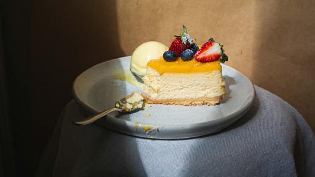 DINGLES ROCKHAMPTON - Hospitality and gastronomy