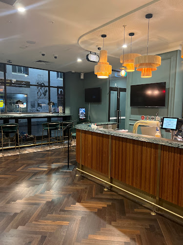 Comentarii opinii despre The Meeting Place