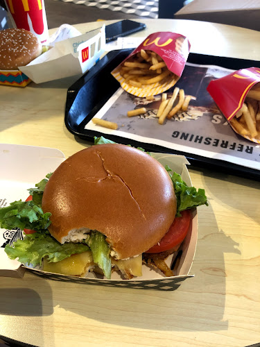 Opinii despre McDonald's Maryborough QLD în Maryborough - Hospitality and gastronomy