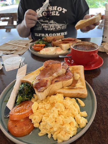 Comentarii opinii despre Oak Dairy Bar