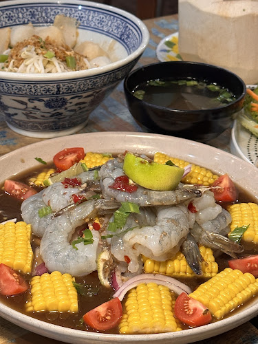 Thanon Khaosan - Hospitality and gastronomy