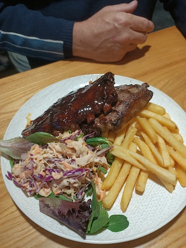 Chinderah Tavern - Hospitality and gastronomy