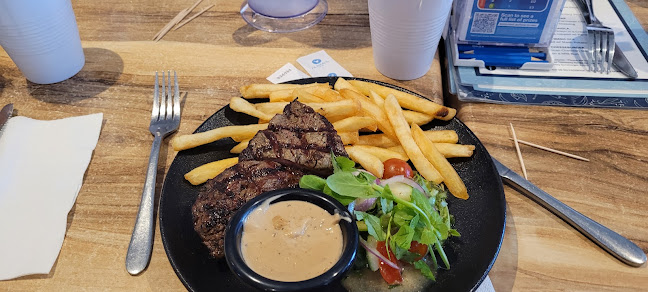 The Bank Hotel - East Maitland