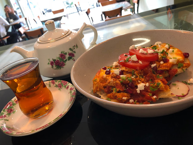 74 Beaumont St, Hamilton NSW 2303