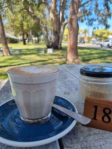 buyi Espresso Bar - Hospitality and gastronomy