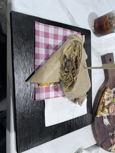 Surfers Pizza & Kebab ( SPK Arundel) - Hospitality and gastronomy