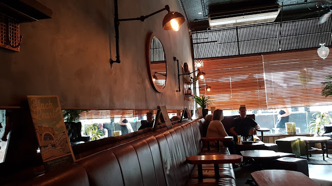 Comentarii opinii despre Black Pearl