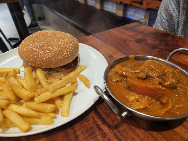 COUNTRY CURRY & KEBAB - Wagga Wagga
