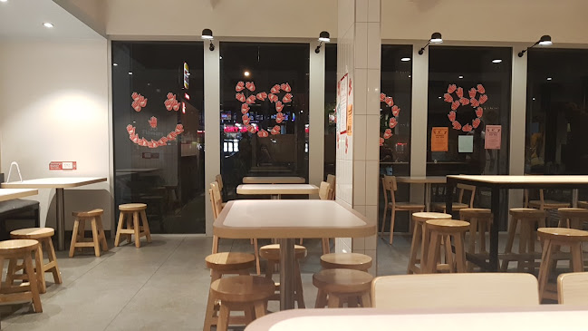 McDonald's Maryborough QLD - Hospitality and gastronomy