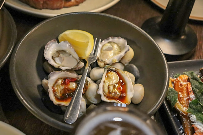 Opinii despre The Breslin Steakhouse în Southbank - Hospitality and gastronomy