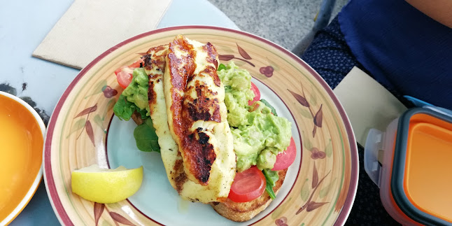 Machine Laundry Cafe - Hospitality and gastronomy