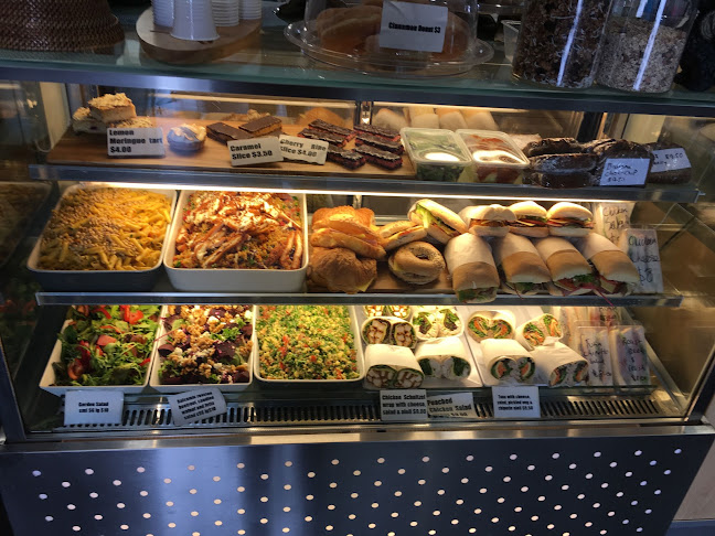 Two Hungry Bears Narrabeen