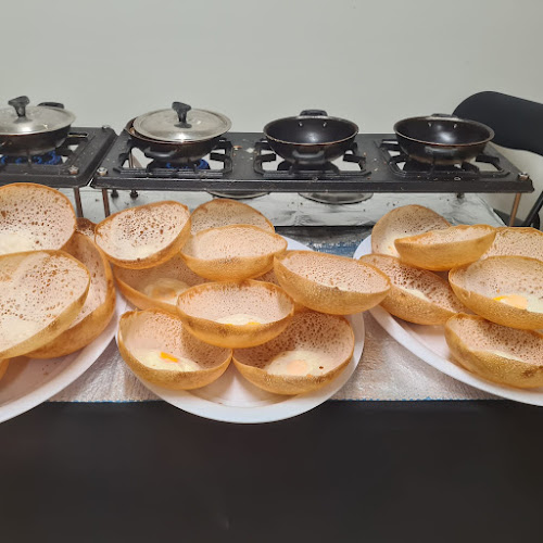 Crunchy Hoppers - Hospitality and gastronomy