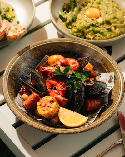 Comentarii opinii despre The Osborne Rooftop & Bar