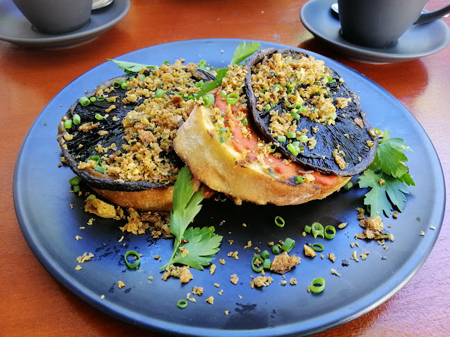 54 Victoria St, Bunbury WA 6230