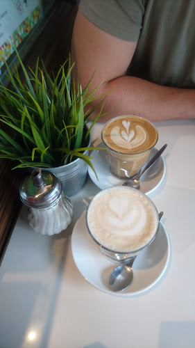 Comentarii opinii despre Maples Cafe