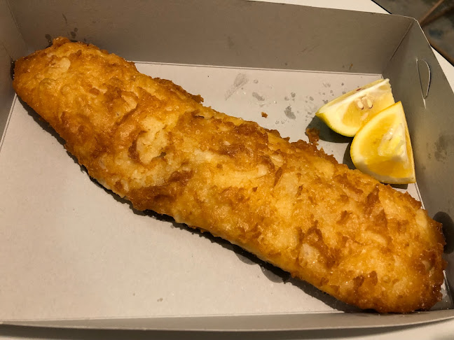 Strait Off The Boat - Hospitality and gastronomy