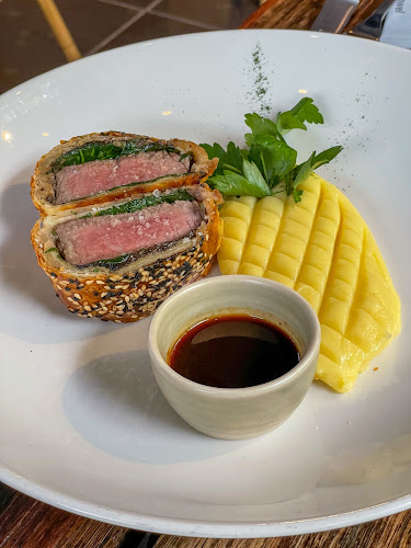 Comentarii opinii despre The Breslin Steakhouse