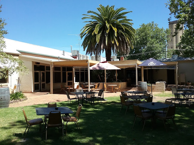 North Eastern Hotel - Wangaratta