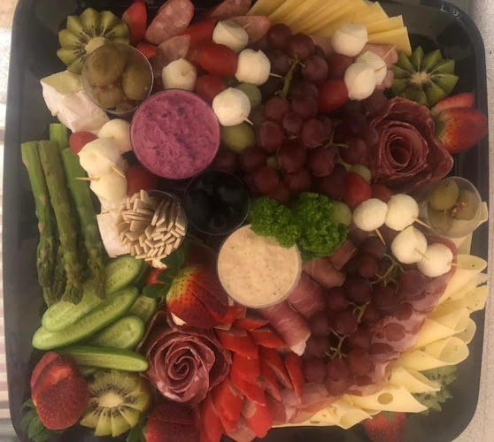 Comentarii opinii despre Mina's fingerfood catering