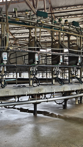 Caldermeade Farm & Cafe