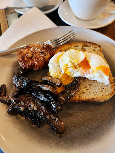 Canteen 3215 - Hospitality and gastronomy