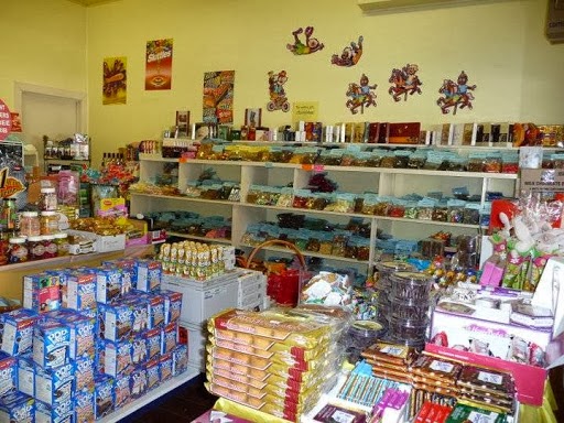 Snowballs Ice Cream & Lollies - Newport