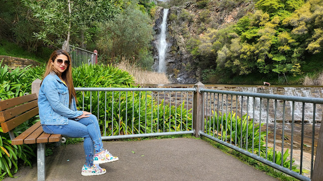 Utopia @ Waterfall Gully