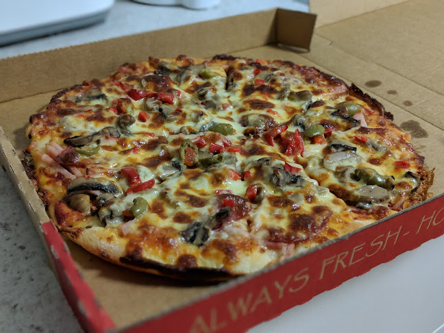 Opinii despre Frank's Pizza & Take Away Food în Mount Isa City - Hospitality and gastronomy