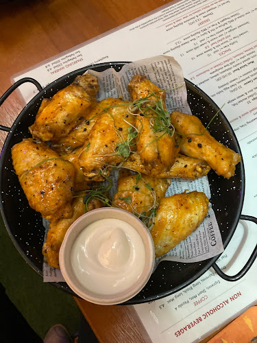 Brew Cafe & Wine Bar - Hospitality and gastronomy