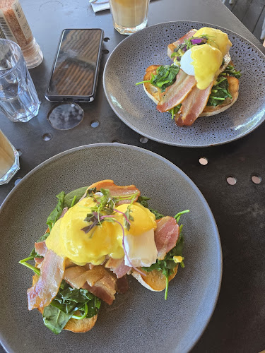 Perrotta's at the Gallery - Hospitality and gastronomy