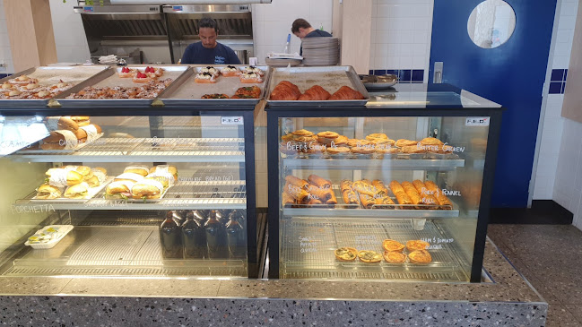 Comentarii opinii despre Tinker Tailor Jamison