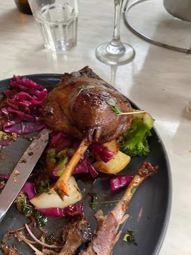 King Henry’s Restaurant