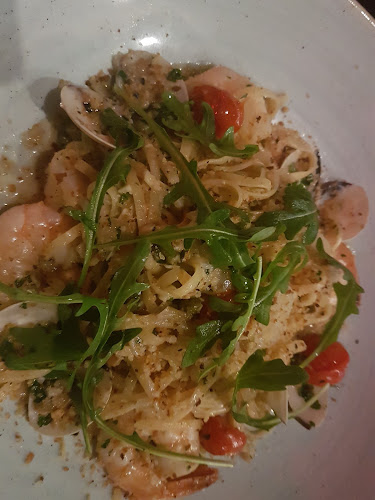 Left Bank Melbourne Restaurant & Cocktail Bar - Hospitality and gastronomy