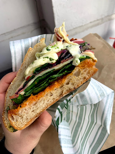 Opinii despre Ned's Bake & Bistro South Yarra în South Yarra - Hospitality and gastronomy