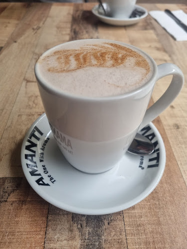 Comentarii opinii despre Cups N' Saucers