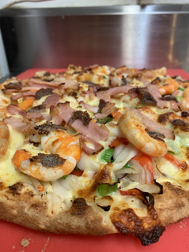 Camelot Gourmet Pizza - Benowa