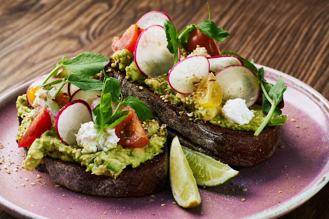 Brew Cafe & Wine Bar