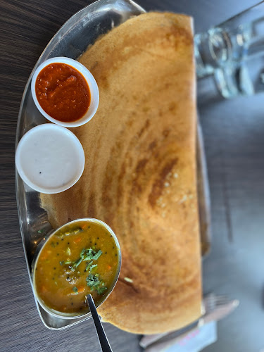 Comentarii opinii despre Mela Indian Sweets and Eats