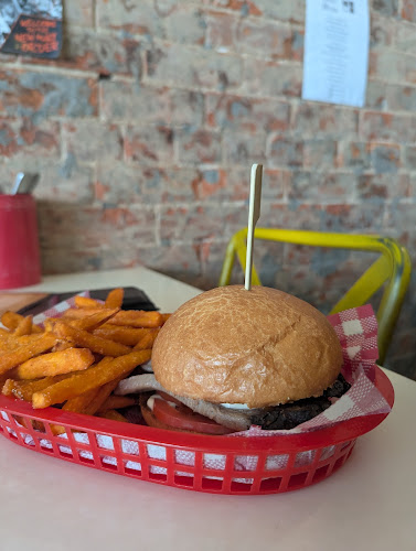 Barca.Love - American BBQ & Bar