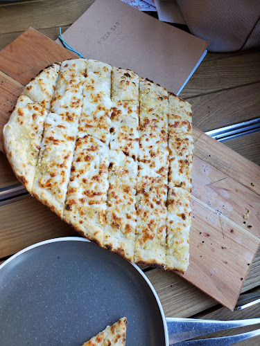 Comentarii opinii despre Pizza Bar