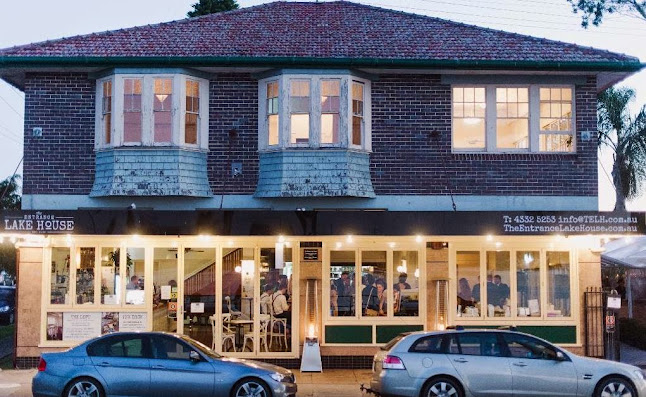 27 The Entrance Rd, The Entrance NSW 2261