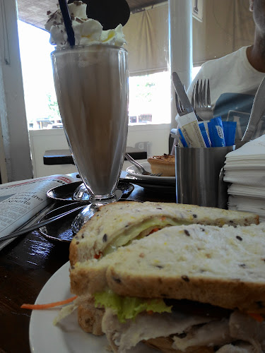 Moama Bakery - Echuca Port Cafe - Hospitality and gastronomy