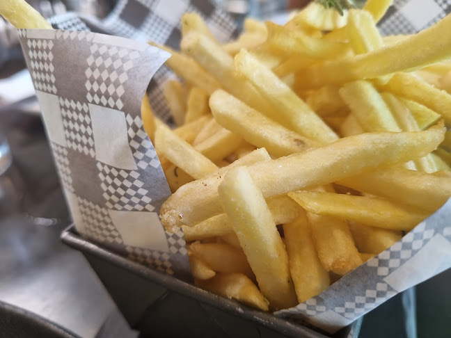 84 Railway Parade, Leura NSW 2780