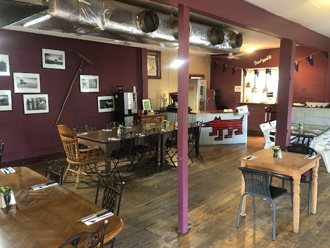 Comentarii opinii despre Moonan Flat Pub