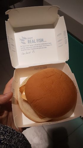 Comentarii opinii despre McDonald's Wintergarden